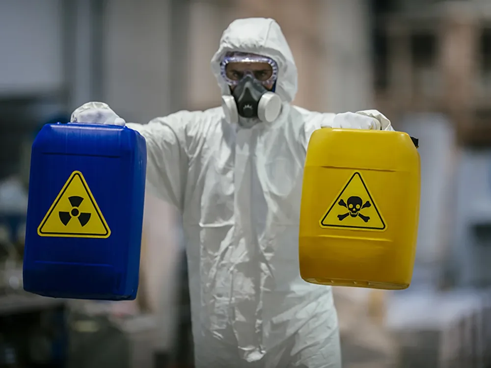biohazard cleanup professionals at work in Saint Peters